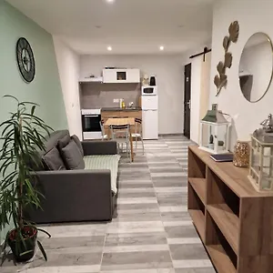 Appartement Comme A La Maison, Gannat